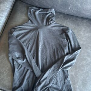 Lululemon nulu black turtleneck bodysuit L